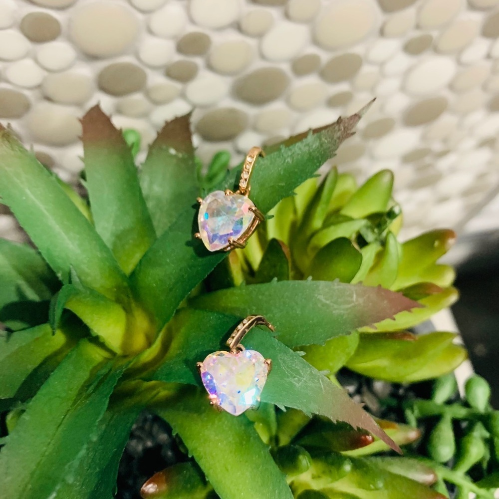 E10- Rose Gold Plated Heart crystal Earrings